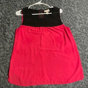 Like New Womans Loft Tank Blouse